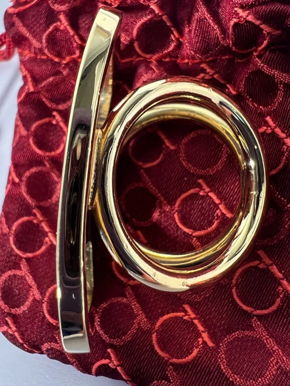 Ferragamo Gancini Gold Tone Scarf Ring Clip Italy